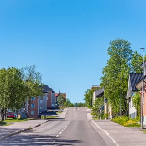 キールナ教会への坂<L>