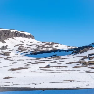 チェクチャ峠へ向かう無数の跡＜L＞