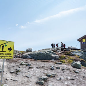 トロルトゥンガの避難小屋＜L＞