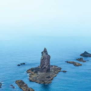 神威岩(かむいいわ)<L>