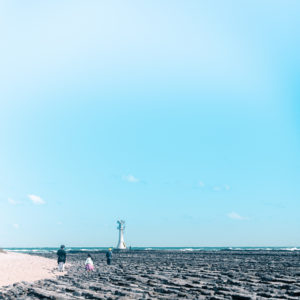 鬼の洗濯板と日向青島灯台＜L＞